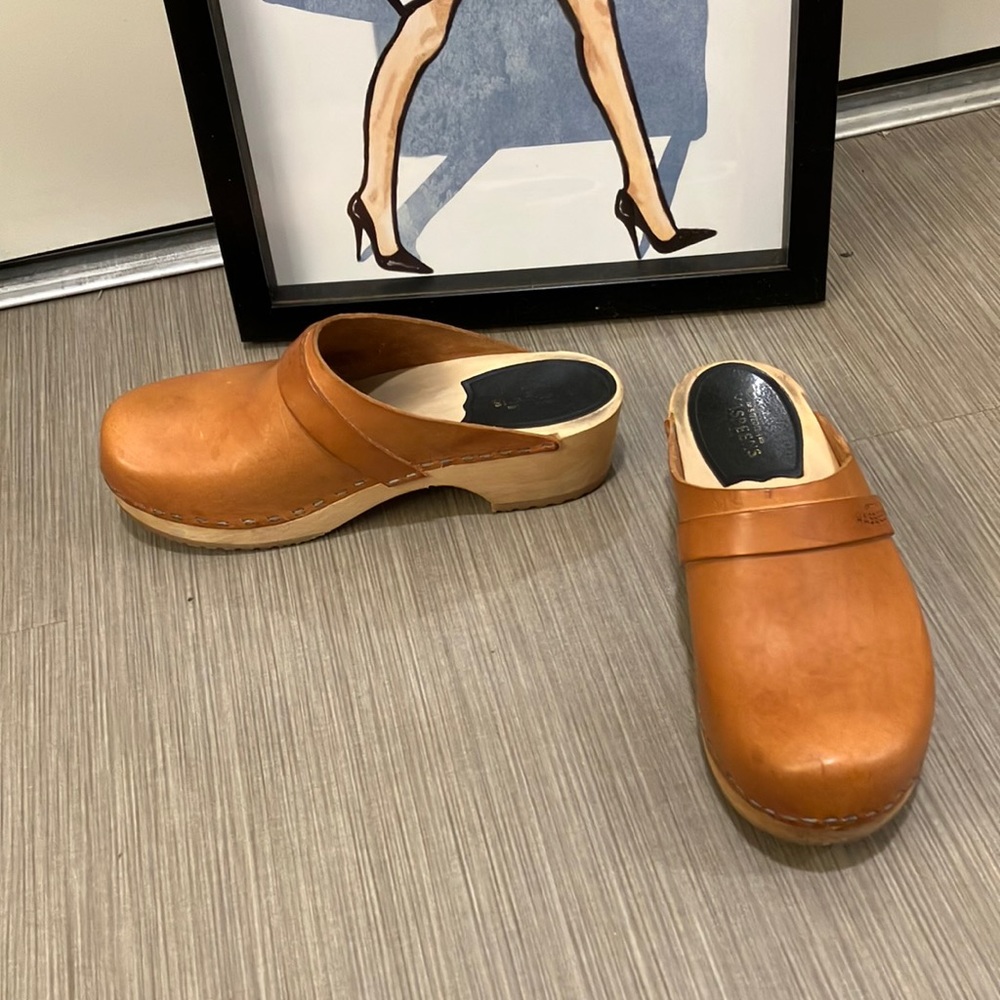 Swedish Hasbeens cognac husband clogs Size 37